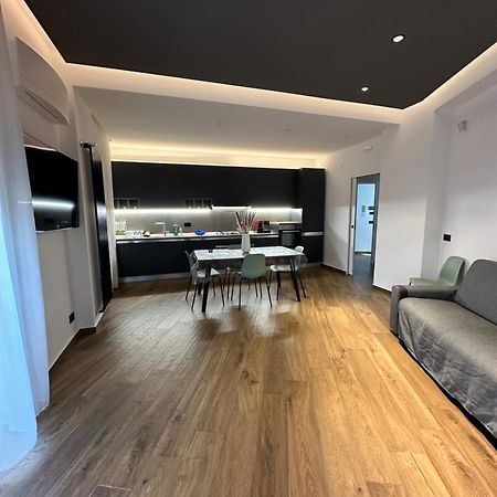 Borgiarooms Luxury Apartment Milazzo Eksteriør billede