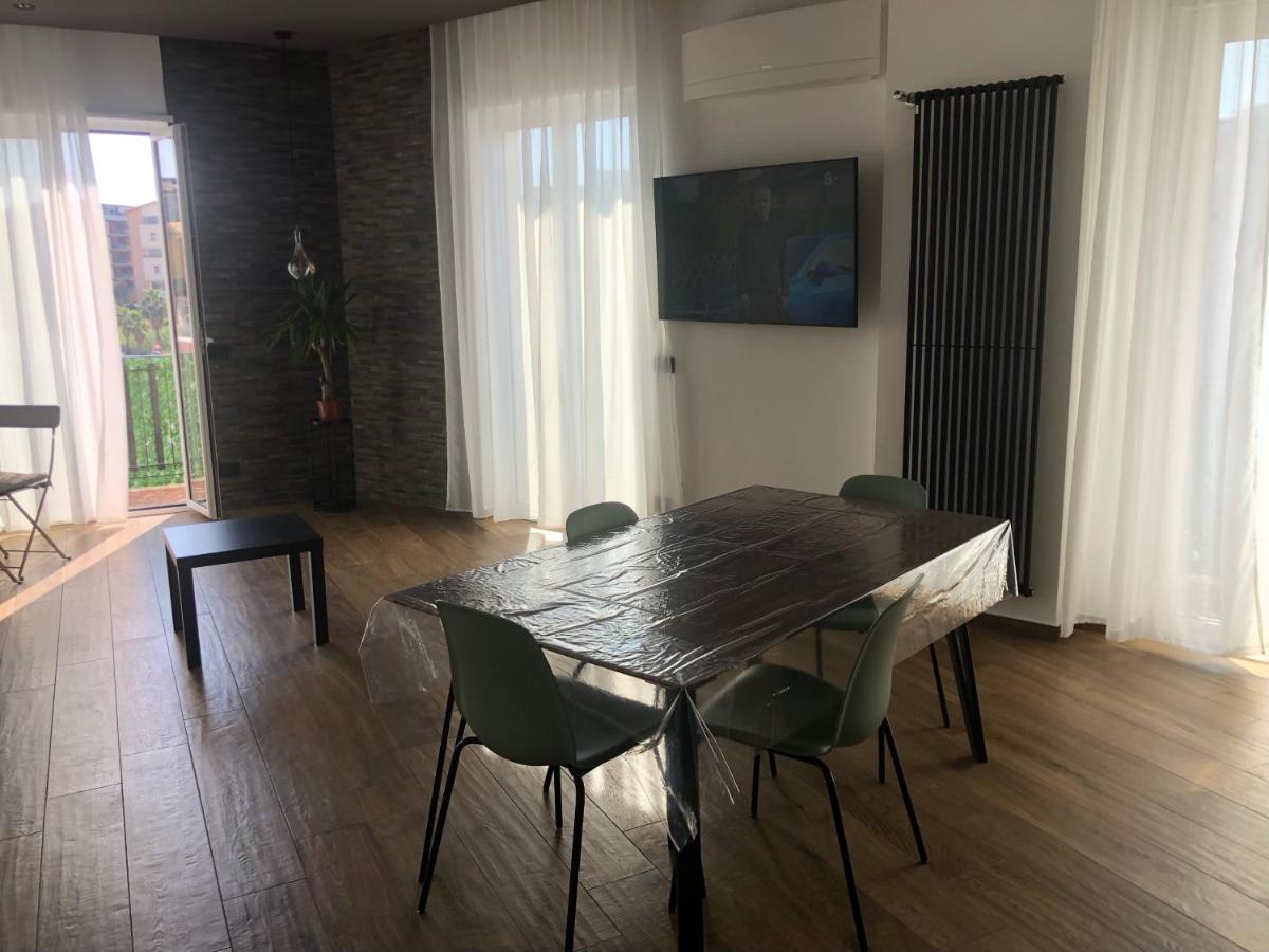 Borgiarooms Luxury Apartment Milazzo Eksteriør billede