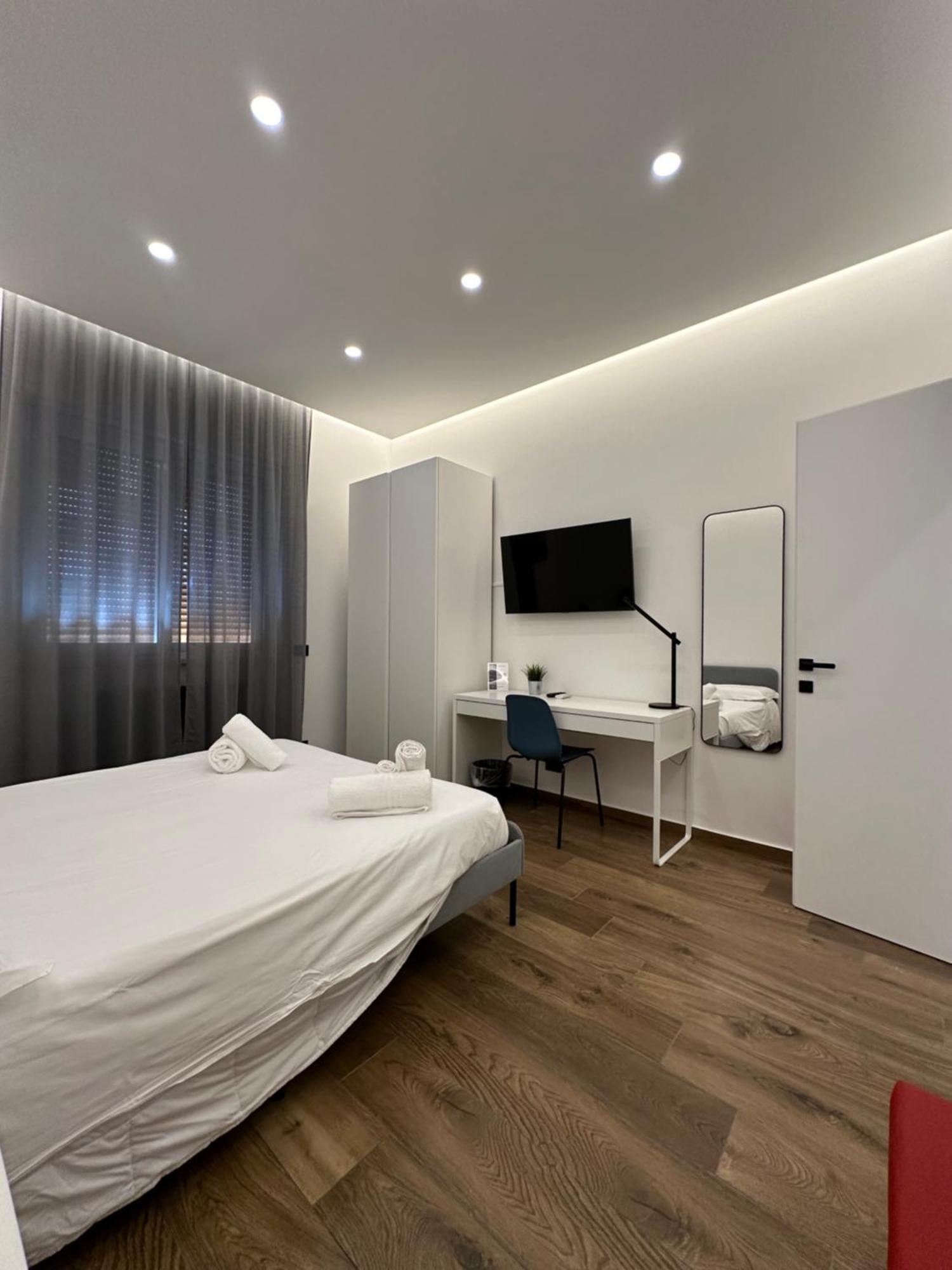 Borgiarooms Luxury Apartment Milazzo Eksteriør billede