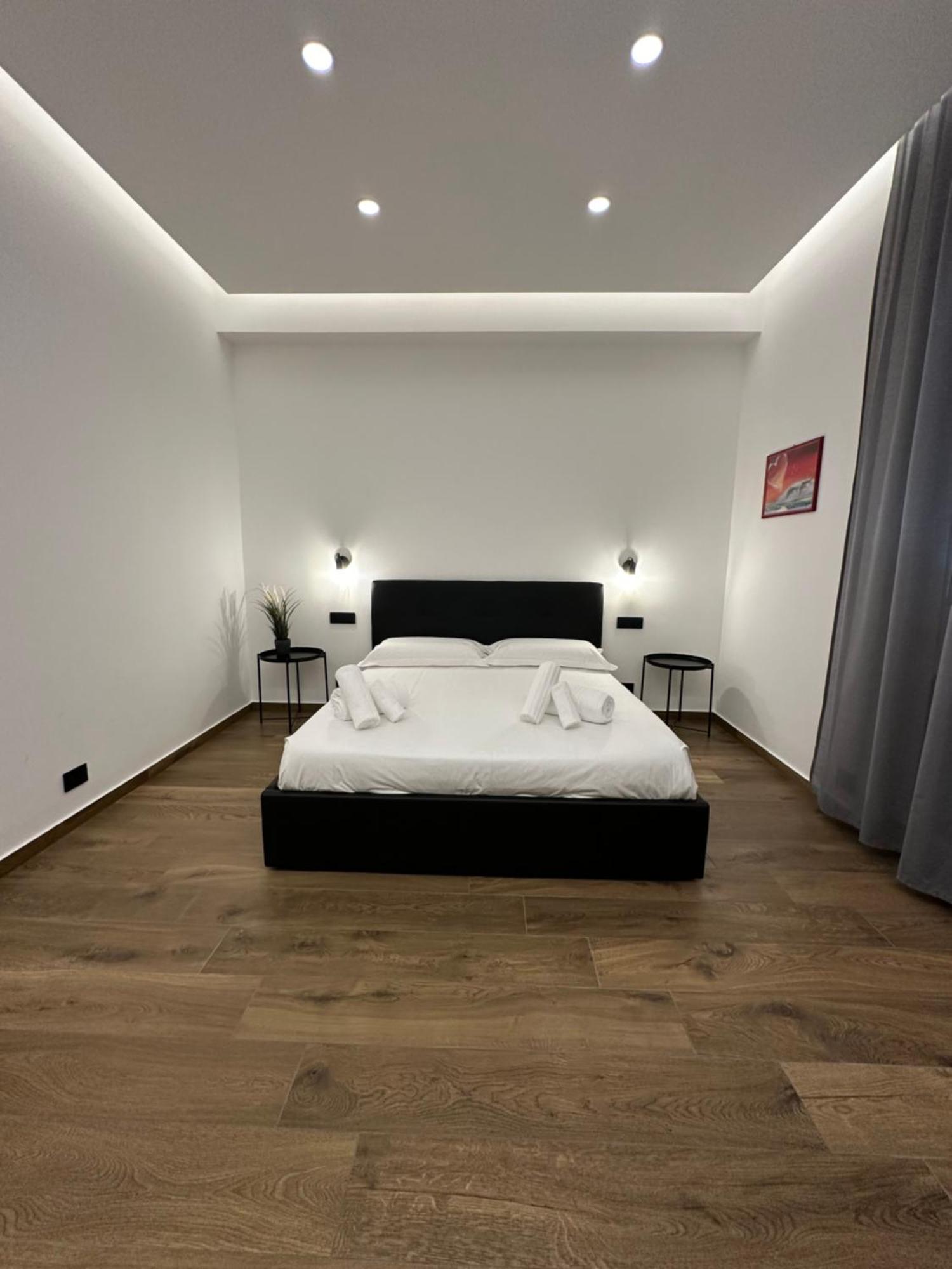 Borgiarooms Luxury Apartment Milazzo Eksteriør billede